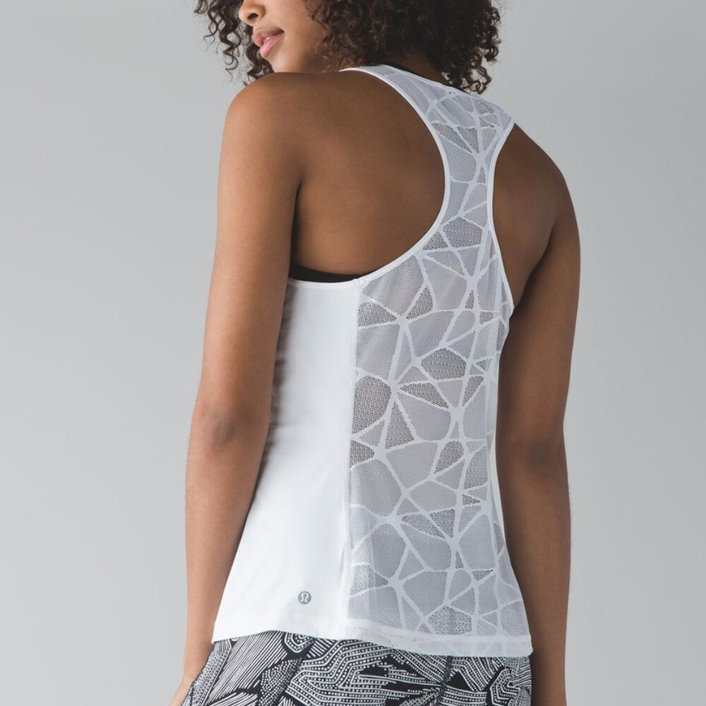 🏃‍♀️ Lululemon Goal Crusher Tank 🤍 White Racerback